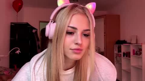 Eva online show from February 19, 2026, 12:23 pm