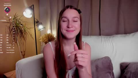 Caroline or just Lina online show from November 9, 2025, 1:15 am