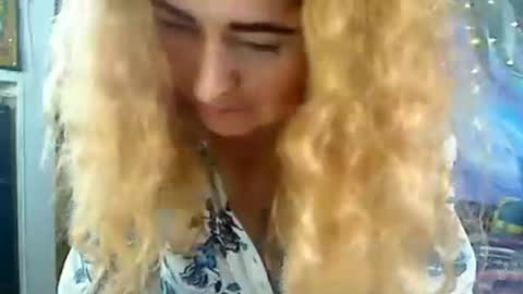 Ozzy Helen online show from January 3, 2025, 6:46 pm