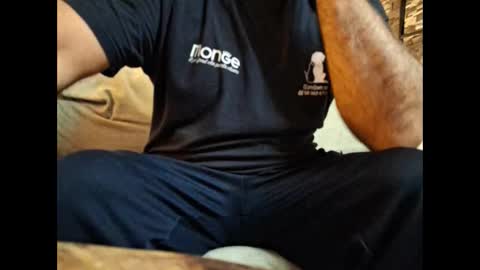 p326032 online show from October 31, 2025, 9:27 pm