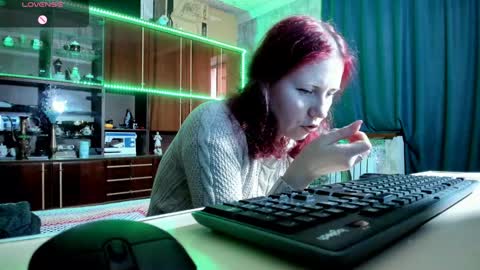 Ella online show from February 2, 2025, 1:30 pm