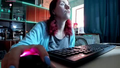 Ella online show from February 5, 2025, 12:06 pm