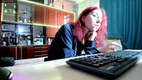 Ella online show from February 22, 2025, 6:28 am