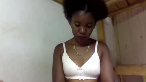 Snapshot of paatriy chatting on February 19, 2026, 6:20 am paatriy online show from February 19, 2026, 6:20 am