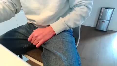 pablo19692017 online show from March 30, 2026, 9:43 am