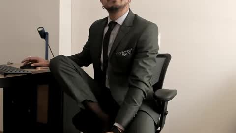 pablo rincon95 online show from December 24, 2024, 3:37 pm