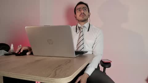 pablo rincon95 online show from January 21, 2025, 11:34 pm