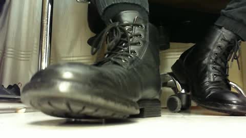 Pablo Meness online show from February 2, 2025, 8:08 pm