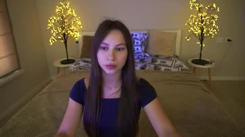 Paige online show from September 10, 2025, 12:38 pm