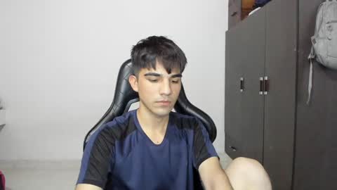 pakun_ online show from December 2, 2024, 10:23 pm