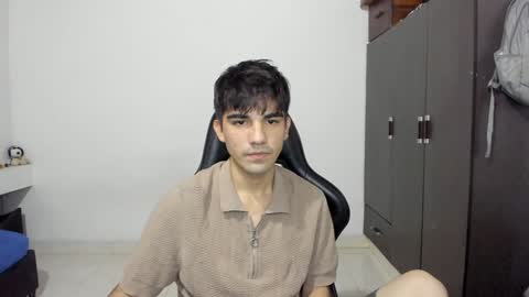 pakun_ online show from December 18, 2024, 12:21 am