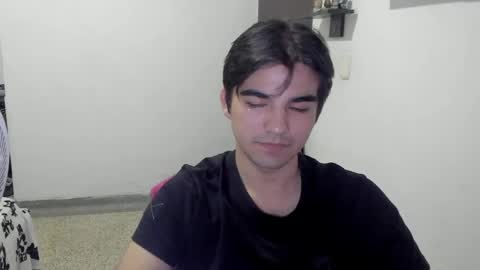 pakun_ online show from June 5, 2026, 11:43 pm