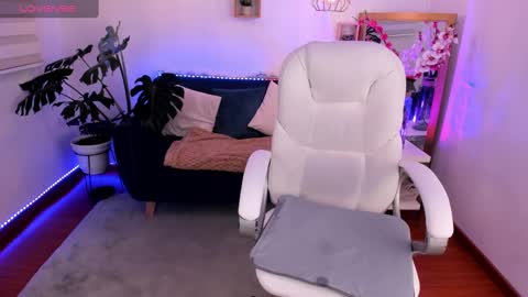 Pamela online show from March 6, 2025, 9:58 am