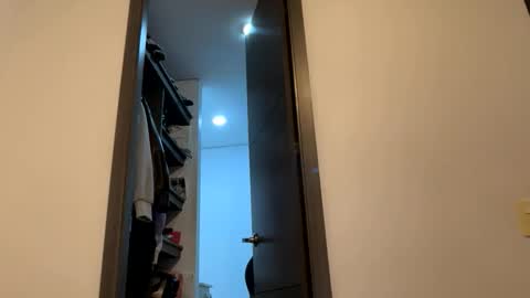 pamela_milleer online show from January 19, 2026, 1:53 am