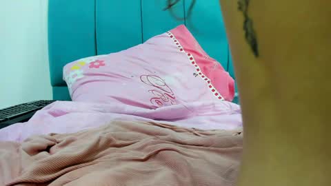 Pamela  online show from January 9, 2025, 7:50 pm