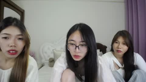 pamelabecke online show from May 12, 2026, 7:49 am