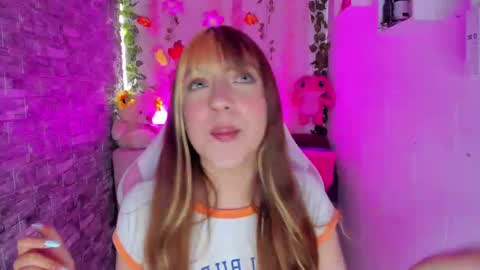 pamelajhonsom online show from January 20, 2025, 3:28 pm