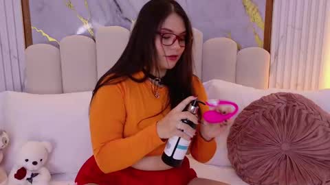 Pamela  online show from October 17, 2025, 1:03 pm