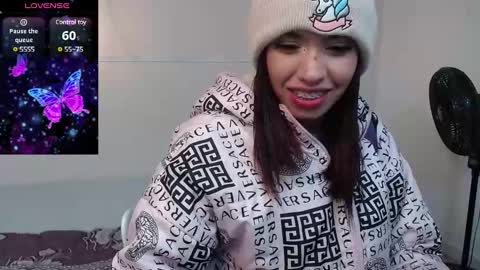 Snapshot of pamelaruiz6 chatting on January 15, 2025, 11:21 am Pamela Ruiz online show from January 15, 2025, 11:21 am