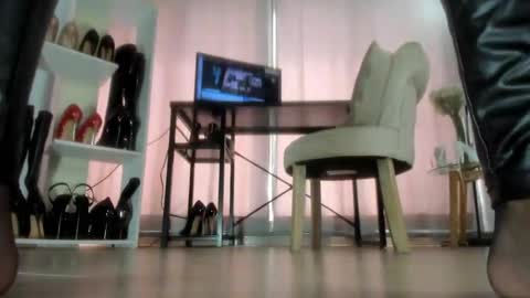 pamelasmith128858 online show from September 26, 2025, 7:29 pm