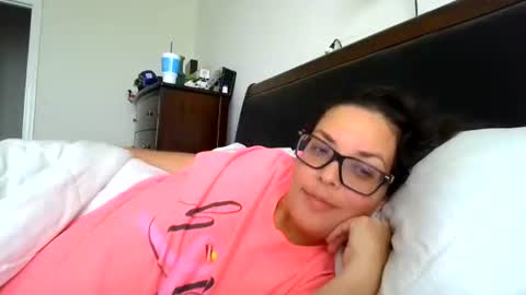 Snapshot of pamelonaa chatting on October 26, 2025, 5:08 pm PAMELONAA online show from October 26, 2025, 5:08 pm