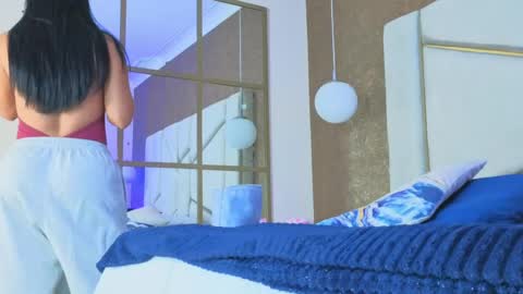 pamplemusa_ online show from April 20, 2026, 11:24 am