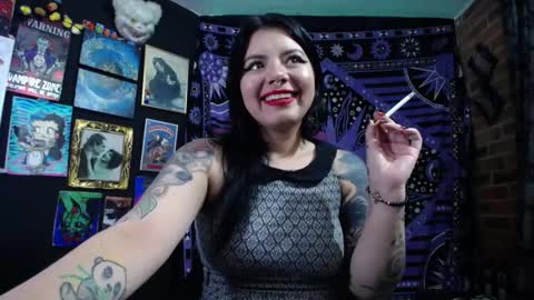       online show from October 5, 2025, 12:31 am