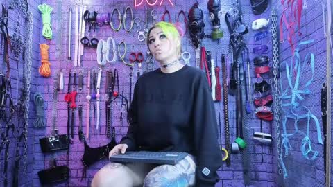 PandoraNez online show from January 7, 2025, 9:50 am