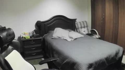 panoramix8080 online show from October 29, 2025, 5:10 am