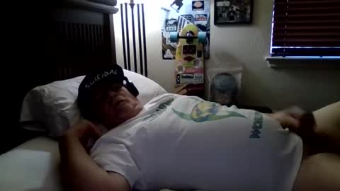 panos online show from October 19, 2025, 9:26 pm