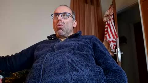 pansak1973 online show from January 30, 2025, 9:25 am