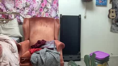 Pantiesofthefae online show from September 22, 2025, 1:02 pm