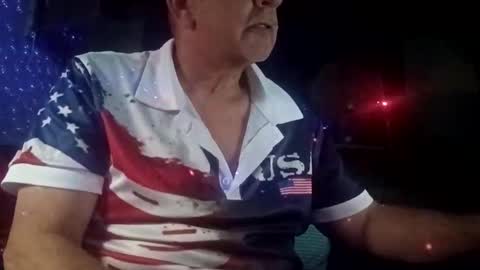 a online show from November 22, 2025, 8:35 am