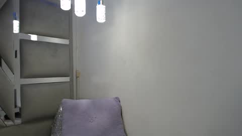 Paola Lyon online show from January 21, 2025, 11:34 pm