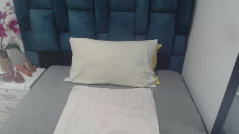 Paola Williams online show from October 29, 2025, 8:54 pm