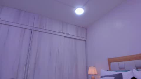 Snapshot of paolaa_rodriguez chatting on February 14, 2025, 8:05 pm Paola online show from February 14, 2025, 8:05 pm