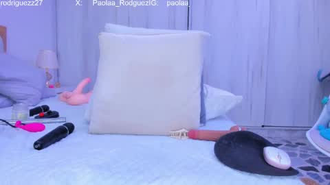 Snapshot of paolaa_rodriguez chatting on March 12, 2025, 10:50 pm Paola online show from March 12, 2025, 10:50 pm