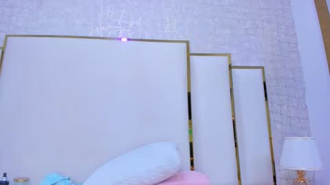 Snapshot of paolaa_rodriguez chatting on September 22, 2025, 11:45 am Paola online show from September 22, 2025, 11:45 am