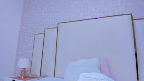 Snapshot of paolaa_rodriguez chatting on October 21, 2025, 11:33 am Paola online show from October 21, 2025, 11:33 am