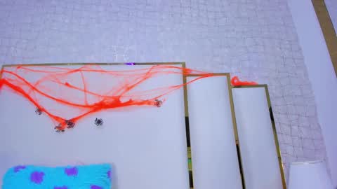 Snapshot of paolaa_rodriguez chatting on October 31, 2025, 10:16 am Paola online show from October 31, 2025, 10:16 am