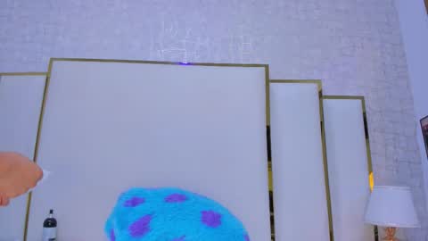 Snapshot of paolaa_rodriguez chatting on November 25, 2025, 1:55 pm Paola online show from November 25, 2025, 1:55 pm