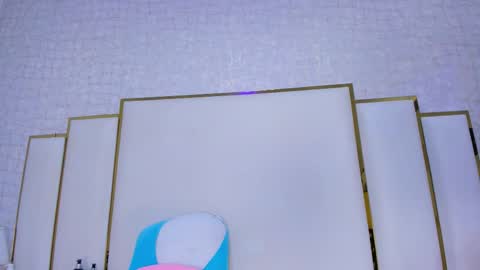 Snapshot of paolaa_rodriguez chatting on November 26, 2025, 11:33 am Paola online show from November 26, 2025, 11:33 am