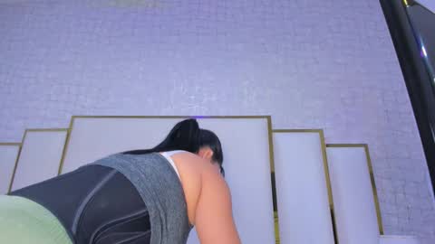 Snapshot of paolaa_rodriguez chatting on December 21, 2025, 11:39 am Paola online show from December 21, 2025, 11:39 am