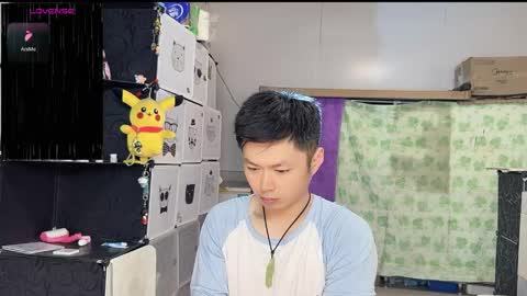 paopaotang61 online show from April 19, 2026, 12:22 am