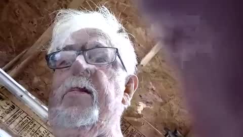 papajb70 online show from March 2, 2025, 8:50 pm