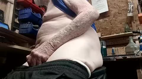 papajb70 online show from September 10, 2025, 11:38 pm