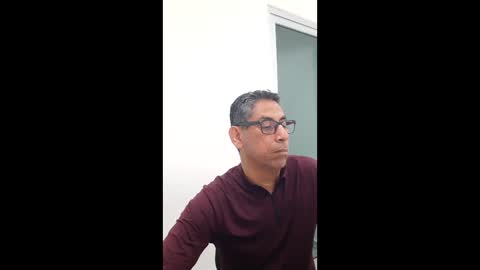 papi2525 online show from March 26, 2026, 6:35 pm