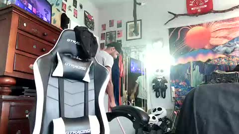 papian0 online show from September 27, 2025, 7:08 pm