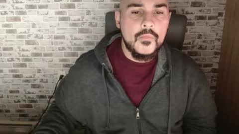 papicho2014 online show from October 16, 2025, 2:51 pm