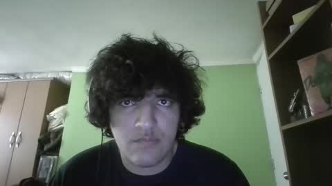 Snapshot of papitowilly999 chatting on December 26, 2024, 8:21 pm Papito online show from December 26, 2024, 8:21 pm